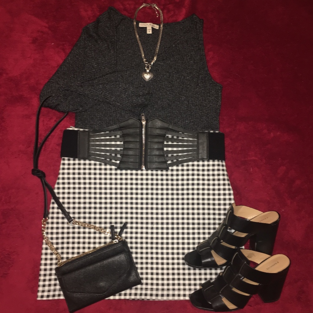 Gray Ribbed One-Shoulder Sweater - Picture 2 of 6